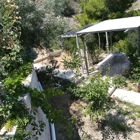 Hébergement de vacances Stone House In Olive Grove *
