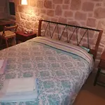 Nyaraló Stone House In Olive Grove Toló