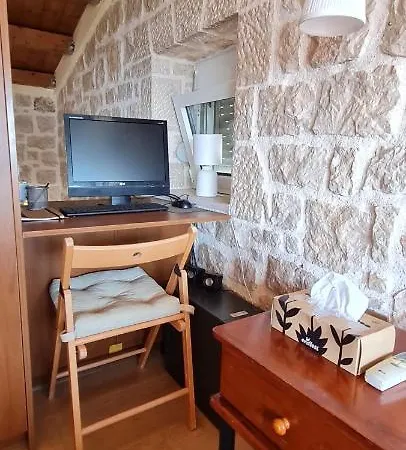 Stone House In Olive Grove *