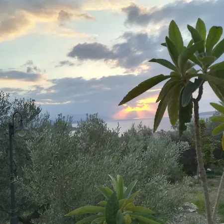 Дом отдыха Stone House In Olive Grove