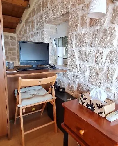 Stone House In Olive Grove *