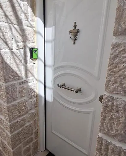 펜션 Stone House In Olive Grove *